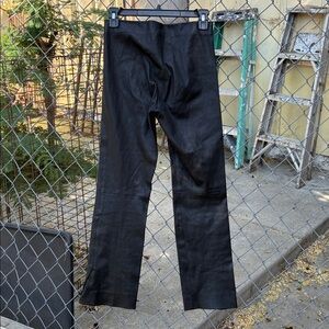 Vince Black Lamb Leather Stretch Split Hem Cropped Size XS Sold As Is